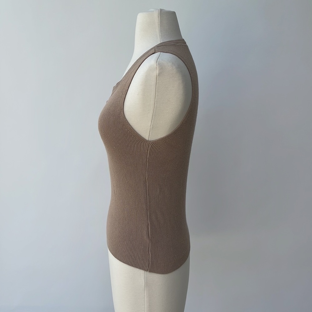 Tank Top - Picture 4 of 4